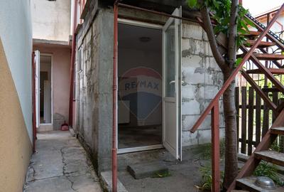 Andronache -vanzare casă si teren intravilan cu suprafata de 241 mp - 15