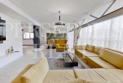 Apartament cu 4 camere decomandat în Herăstrău