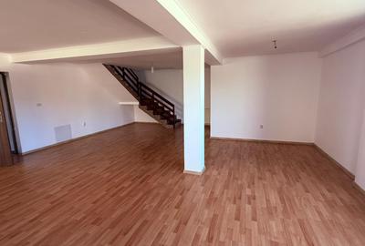 Casă individuală cu 4 camere în Bragadiru