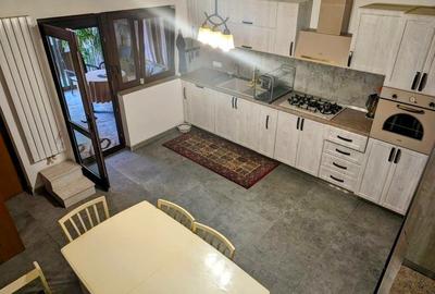 Bucurestii noi - casa deosebita, 5 camere, 3 bai, metrou si Parc la 5 minute! - 2