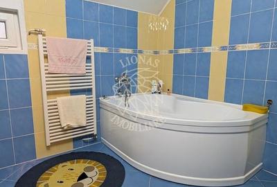 Casa 6 camere 244 mp+ Spatiu Comercial- teren 500 mp-Zona Han - 14