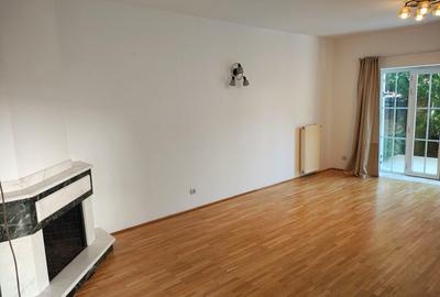 Mark Twain British School Vila in Complex Rezidential Pipera - 2