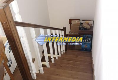 Casa de vanzare renovata complet  in Alba Iulia zona Centru 1200 mp Teren - 8