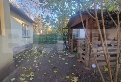 Casa de vanzare, 1360 mp teren, strada asfaltata, circulata, Centrul Vechi - 1