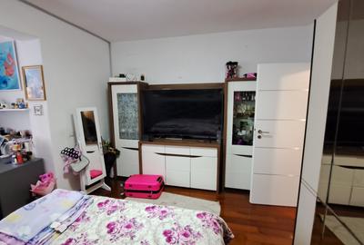 PENTHOUSE LUX - LOCATIE EXCELENTA -VIEW SUPERB - TERASA AMENAJATA 300 MP - 42