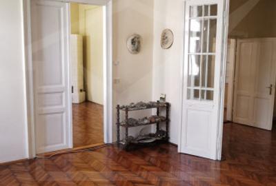 Apartament unicat, in Centru Cluj-Napoca, 3 camere, arhitectura aparte - 7