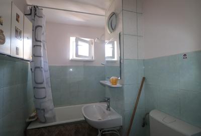 Apartament 3 camere de vânzare în Azuga – Valea Azugii | 48,50 mp | Etaj 3/4 - 5
