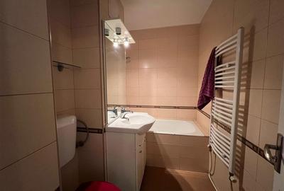 Apartament cu  4 camere si garaj zona centrala - 12