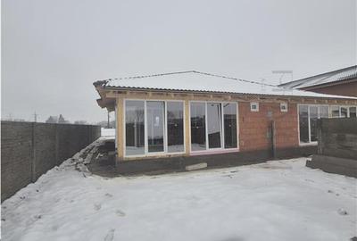 Duplex cu 4 camere în Ghiroda