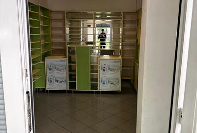 Spatiu comercial,  zona Alexandru cel Bun - 2