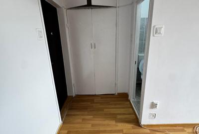 Garsoniera confort 2 etaj 3/4 Vest - 4