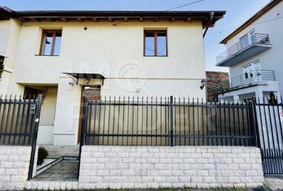 Inchiriere casa, zona Centrala, pretabila birou - 9