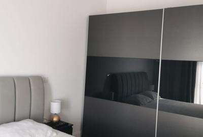 Apartament cu 2 camere semidecomandat, mobilat în Tomis Nord