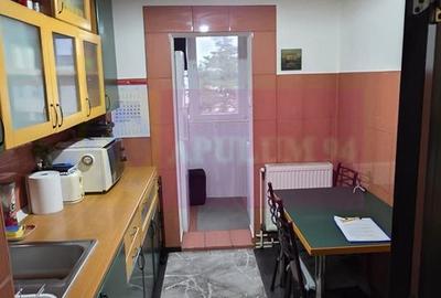 Apartament cu 2 camere de vânzare în Câmpina, zonă Central - 10