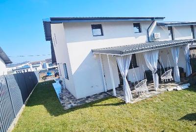 Duplex cu 3 camere în Miroslava