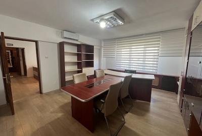 Apartament cu 2 camere decomandat, mobilat în Unirii