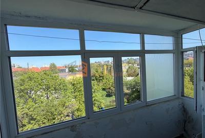 Apartament 2 camere cf 1 semidecomandat zona Crang - 13