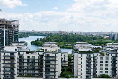 Apartament cu 2 camere semidecomandat în Barbu Văcărescu