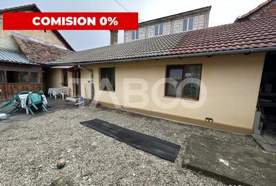 COMISION 0%! Casa 2 camere de vanzare in Fagaras zona Doamna Stanca