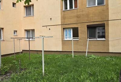 Garsoniera Centrul Civic, str. N. Titulescu, parter, beci, libera! - 3