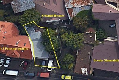 Casă cu 4 camere în Moșilor