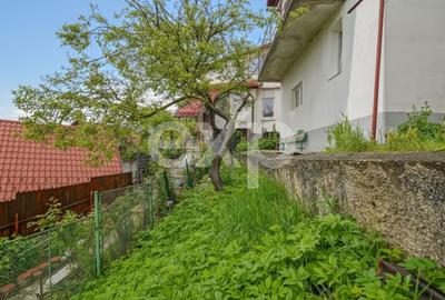 Casă cu priveliște panoramică în inima zonei Șchei – Strada Cotun, nr. 9 - 13