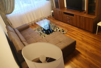 Apartament 2 camere decomandat de vanzare Tractorul bloc nou - 1