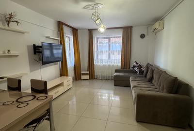 Apartament cu 2 camere semidecomandat, mobilat în Central