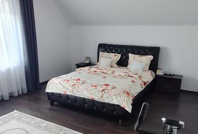 Vand /schimb casa P+M zona Zavoi - 5
