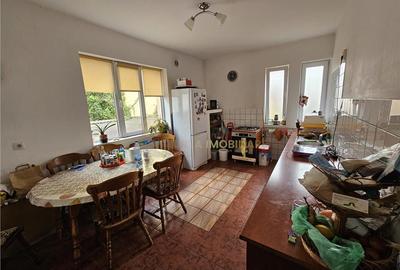 PENSIUNE 16 CAMERE  478 MP UTILI  | CURTE 320 MP | - 9