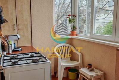 Apartament 3 camere, et 1, centrala, boxa - 9