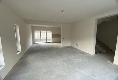 Duplex de vanzare, 195 mp utli, Garaj , zona Tauti - 10