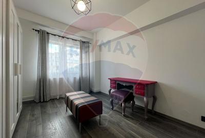 Apartament spațios de închiriat, strada Năsăud, bloc cu lift - 9