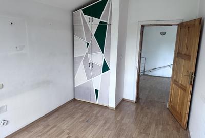 CASA DE INCHIRIAT I 4 CAMERE I 2 BAI I BUCATARIE I CETATE I NEMOBILATA - 20
