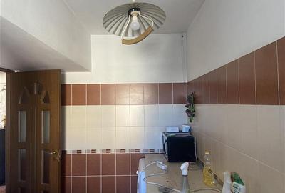 Apartament 2 camere , zona ultracentrala Primaria Focsani, 50 mp , decomandat , - 2