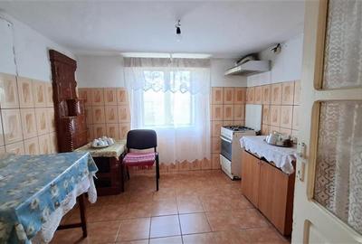 Casa com.Maicanesti, cu 3118 mp teren intravilan - 7
