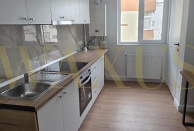 Apartament cu 2 camere decomandat, mobilat în Sud