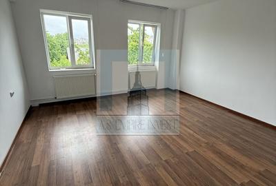 Apartament 2 camere decomandat - zona Centrul Civic - 2