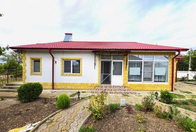 Casa individuala finisata si mobilata 98 mp - 1