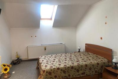 Casa individuala 5 Camere cu parcare doar pentru familii - 9