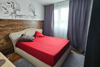 Apartament cu 2 camere semidecomandat, mobilat în Grivița