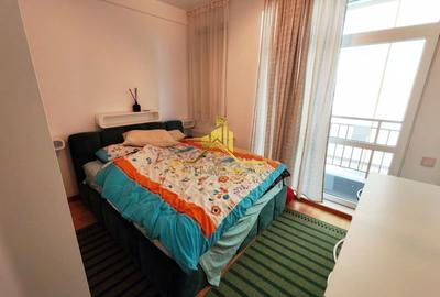 Apartament cu 2 camere semidecomandat, mobilat în Bună Ziua