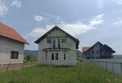Casă de vânzare Reghin - Ideciu de jos - 2