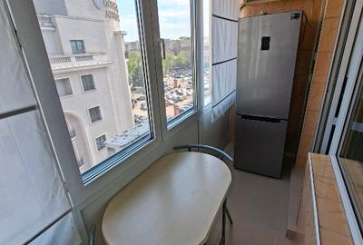 Garsoniera vis a vis de Athenee Palace nou renovata si mobilata - 1