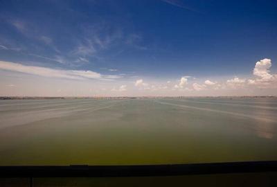 3cam vedere frontala lac, garaj, centrala gaz, termen lung cu decontare