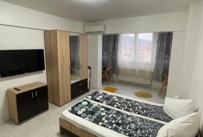 Apartament 2 camere Calea lui Traian zona Hanul Haiducilor