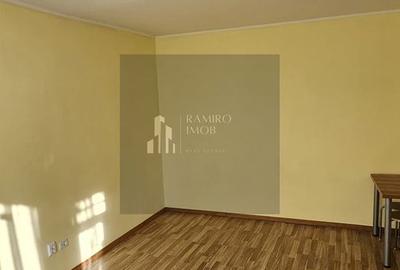 Garsoniera renovata 35 mp/ Metrou 1 decembrie la 3 minute - 1