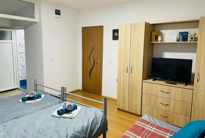 Garsoniera la curta, Timpuri Noi, CENTRALA, mobilata si utilata complet, libera - 1