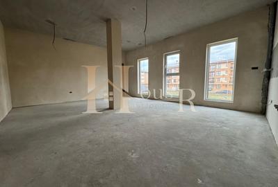 Apartament cu 2 camere semidecomandat în Girocului