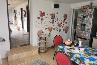 Casa de vanzare - localitatea Pielesti - 8